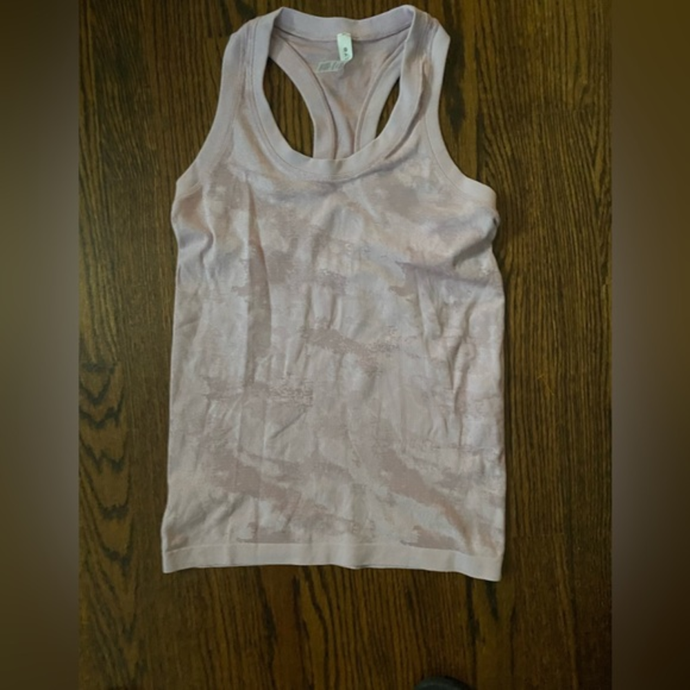 Women’s Athleta Momentum Tank Size XS Pink/Mauve Pattern